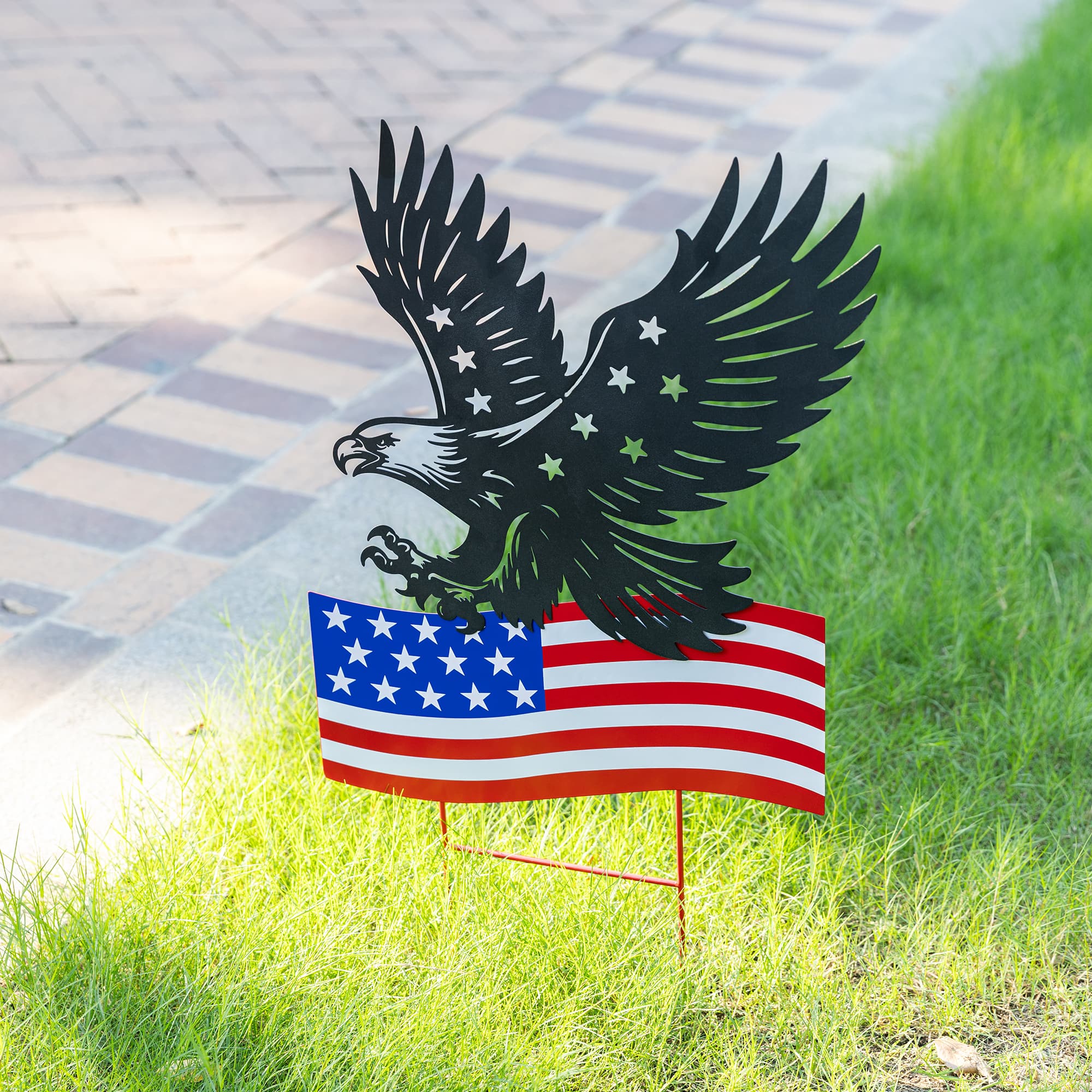 Glitzhome® 29.75" Patriotic Americana Metal Eagle Silhouette with Flag Garden Yard Stake